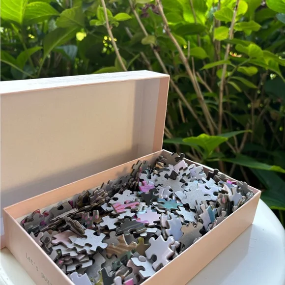 Oasis 500 Piece Puzzle - Picture 3 of 3